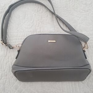 Chic Olive Green Crossbody Bag